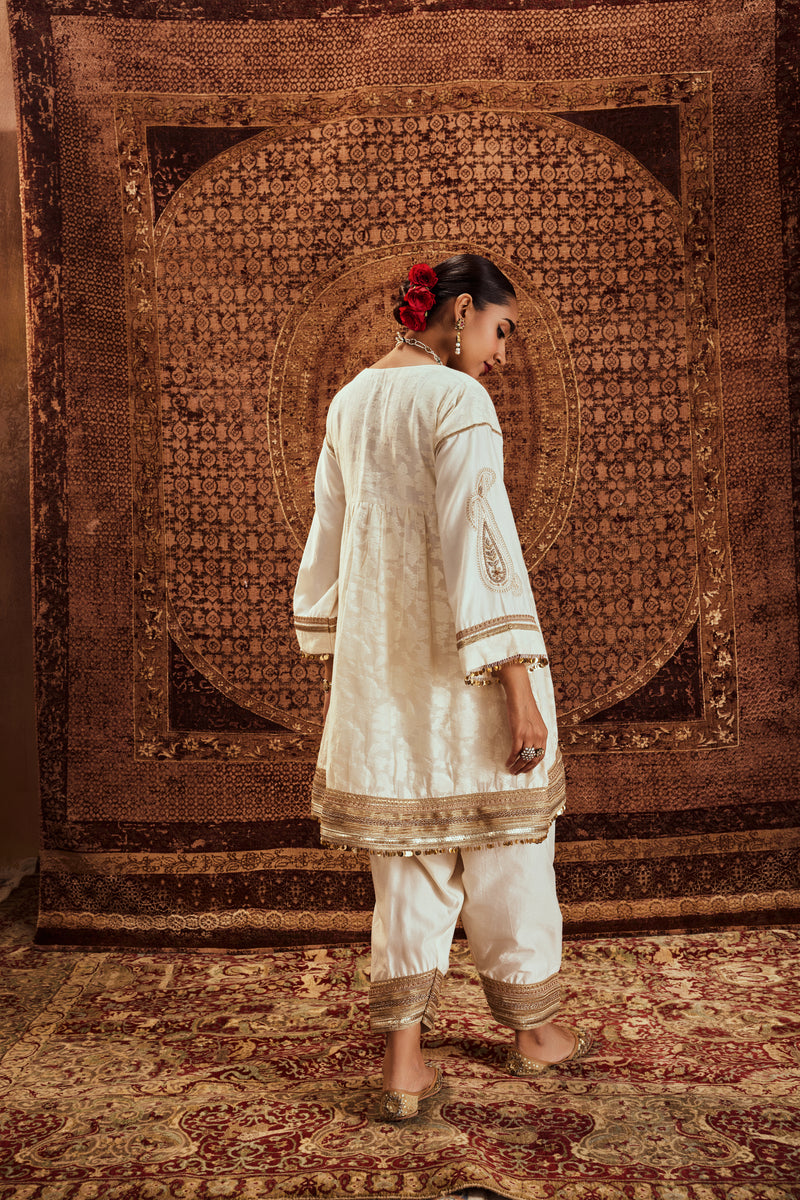 Saba Kurta Set