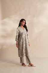 Vahida Kurta Set