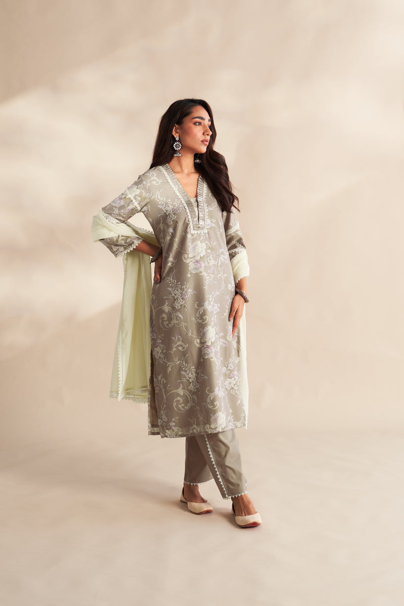 Vahida Kurta Set