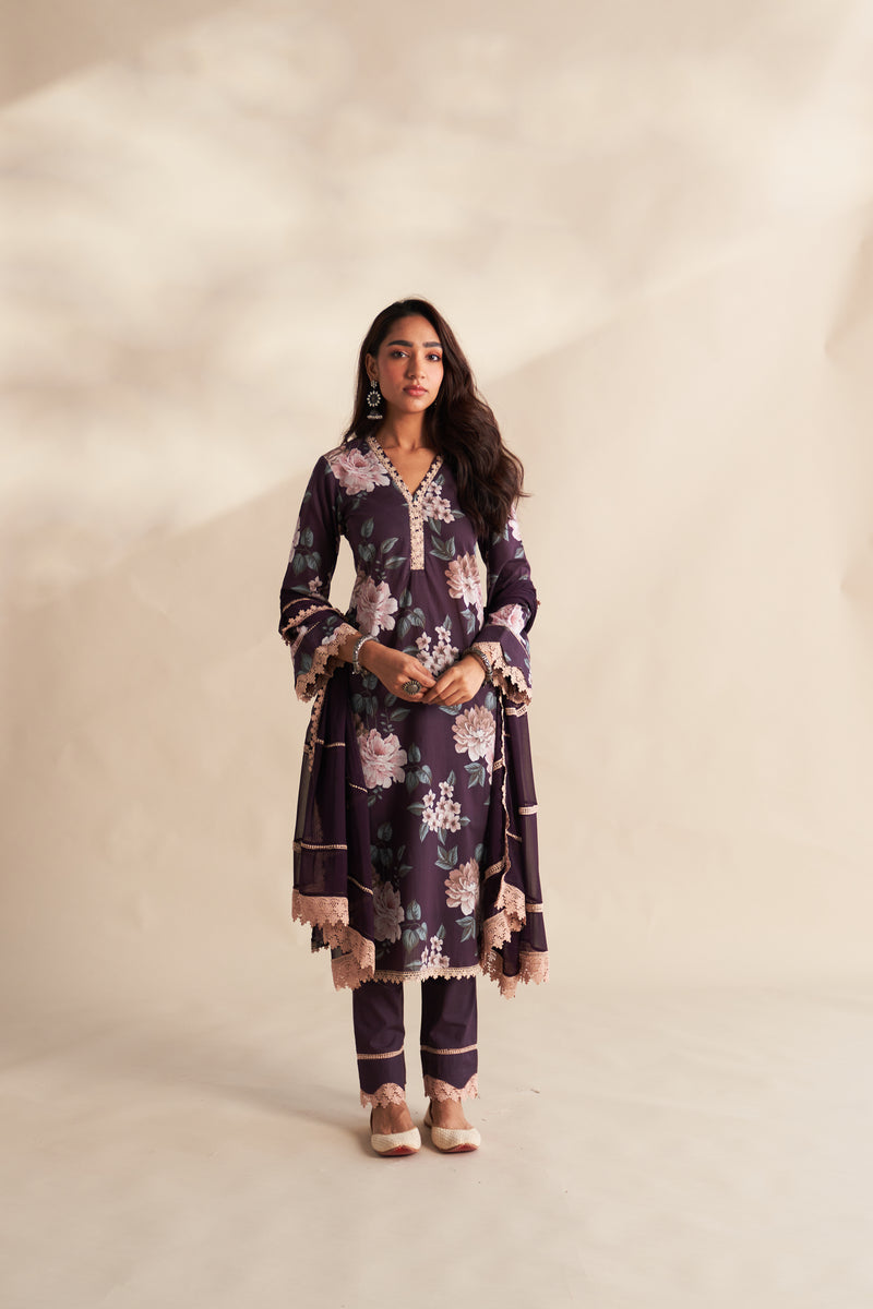 Zareen Kurta Set