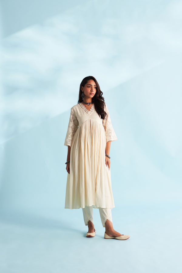 Arisha Kurta