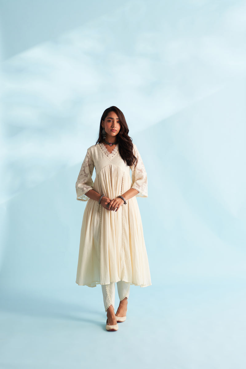 Arisha Kurta