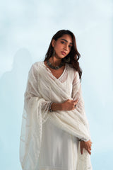 Naira Dupatta