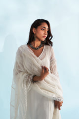 Naira Dupatta