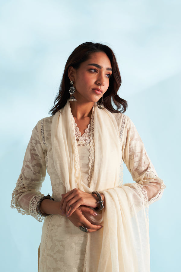 Zaira Dupatta