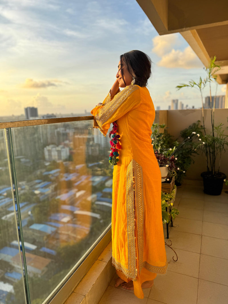 Surbhi Jyoti in Falak Yellow Kurta Set