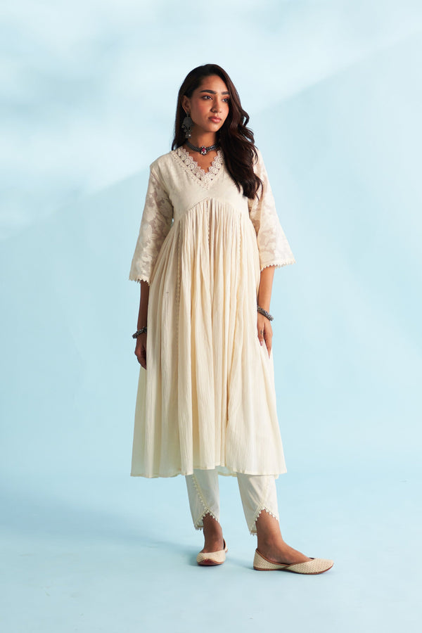 Arisha Kurta