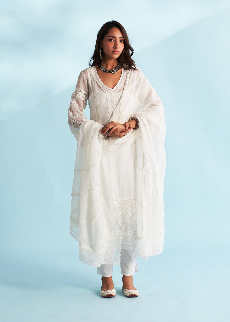 Naira Kurta Set